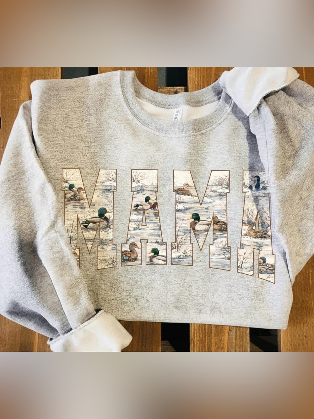 Gray 'MAMA' Graphic Sweatshirt with Duck Design